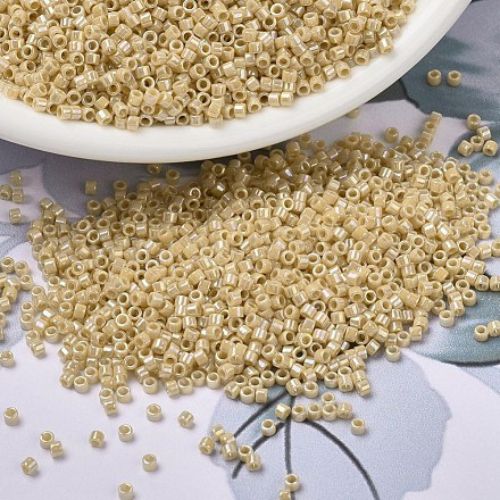 MIYUKI Delica®, Cylinder, 11/0, (DB1571), Opaque Pear AB - BEADED CREATIONS