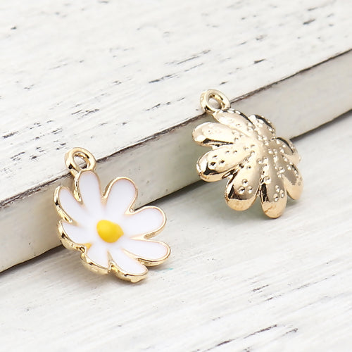 Pendants, Daisy, Flower, Single-Sided, White, Enameled, Gold Plated, Alloy, 18mm - BEADED CREATIONS