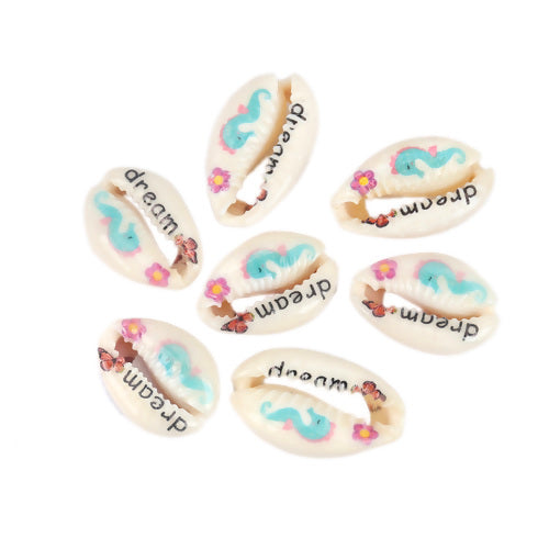 Shell Beads, Natural, Cowrie, Conch Shell, Painted, 25mm, Seahorse With Word "Dream" - BEADED CREATIONS